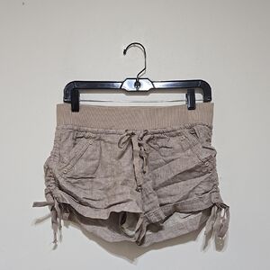Jolt Women's Shorts